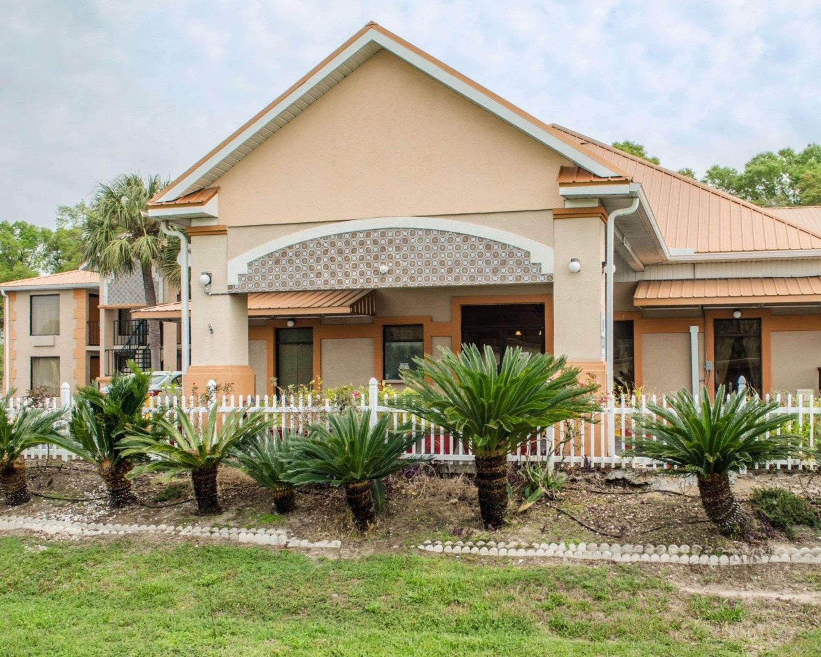 Quality Inn Near Manatee Springs State Park Chiefland Kültér fotó